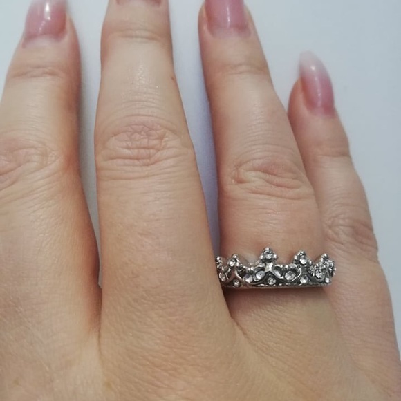 Silver Crown Ring - Picture 7 of 8